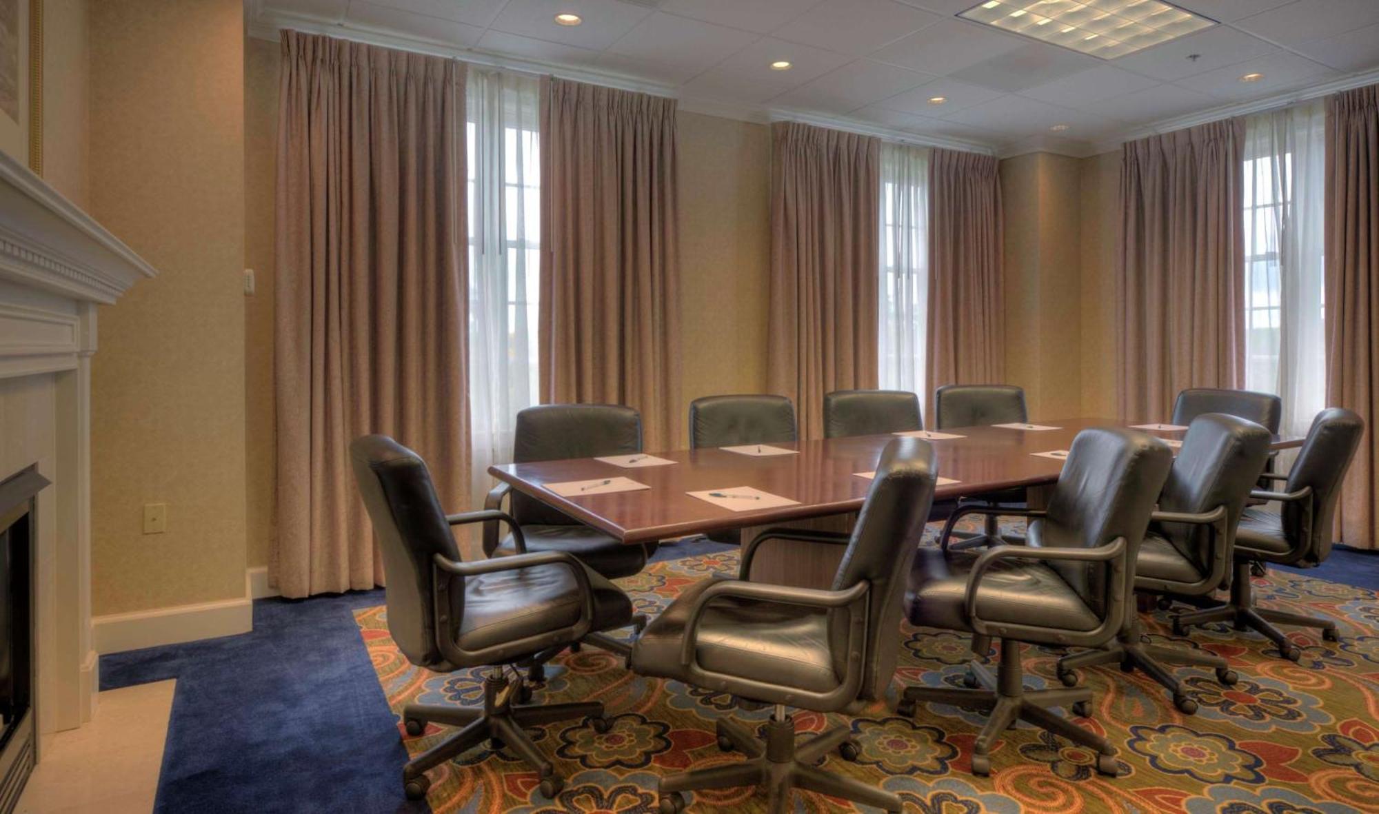 פיינהרסט Homewood Suites By Hilton Olmsted Village מראה חיצוני תמונה