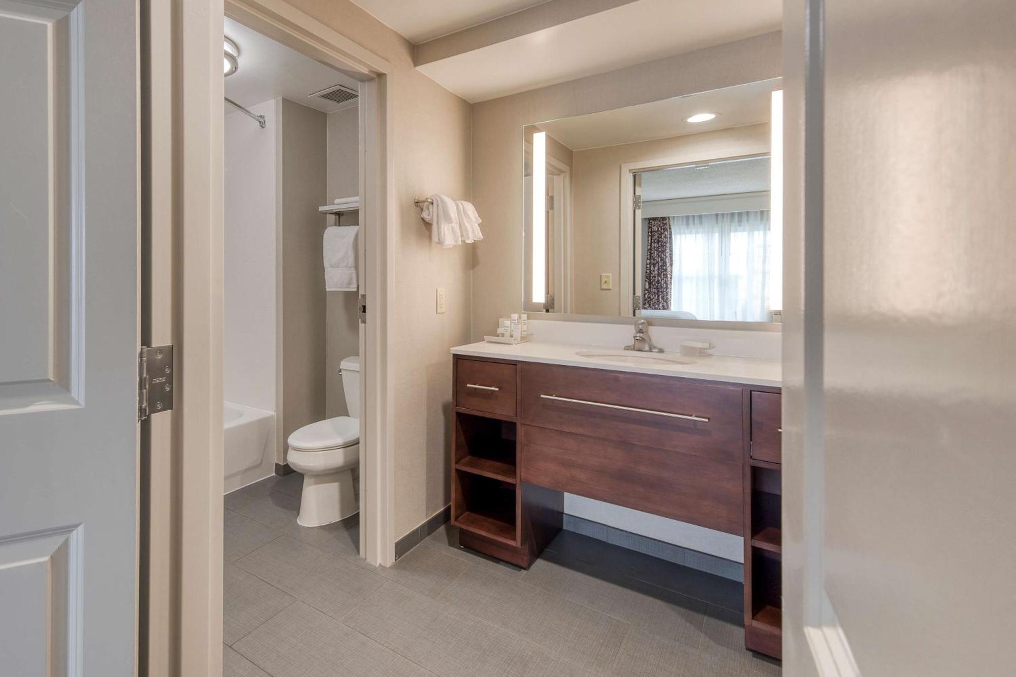 פיינהרסט Homewood Suites By Hilton Olmsted Village מראה חיצוני תמונה