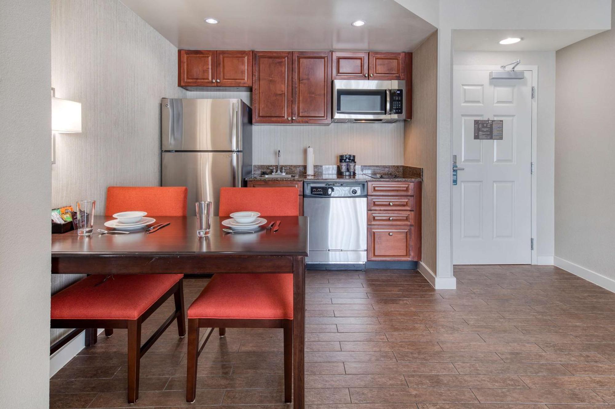 פיינהרסט Homewood Suites By Hilton Olmsted Village מראה חיצוני תמונה