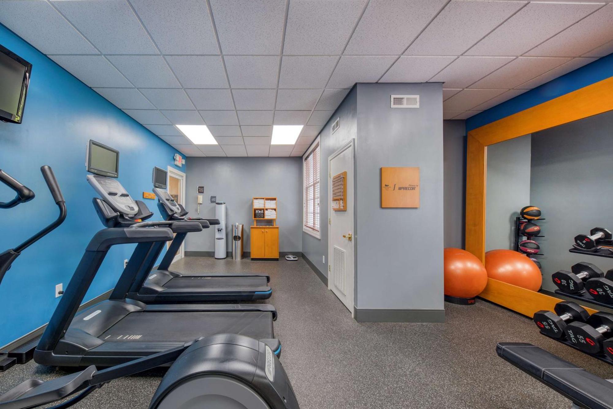 פיינהרסט Homewood Suites By Hilton Olmsted Village מראה חיצוני תמונה